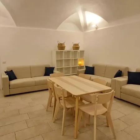 Centro Storico - Palazzo Manara - Note Di Blu 아파트 *